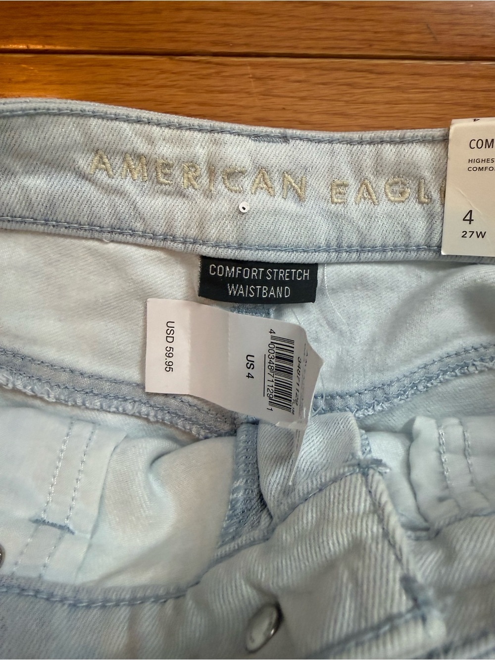 American Eagle Highest High Tie-Dye Distressed Mom Shorts NWT - Picture 4 of 5